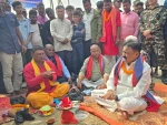 गोविन्दपुर हुँदै हसवा जाने सडक मन्त्री गुप्ताले गरे शिलन्यास