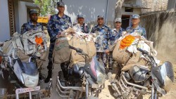 भारतको घोडासहानबाट अवैध रुपमा नेपाल भित्र्याउदै गरेको तस्करीको सामान नियन्त्रणमा