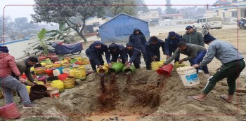 रौतहटमा अवैध मदिरा नष्ट, ठूलो परिमाणमा कच्चा पदार्थ समेत बरामद